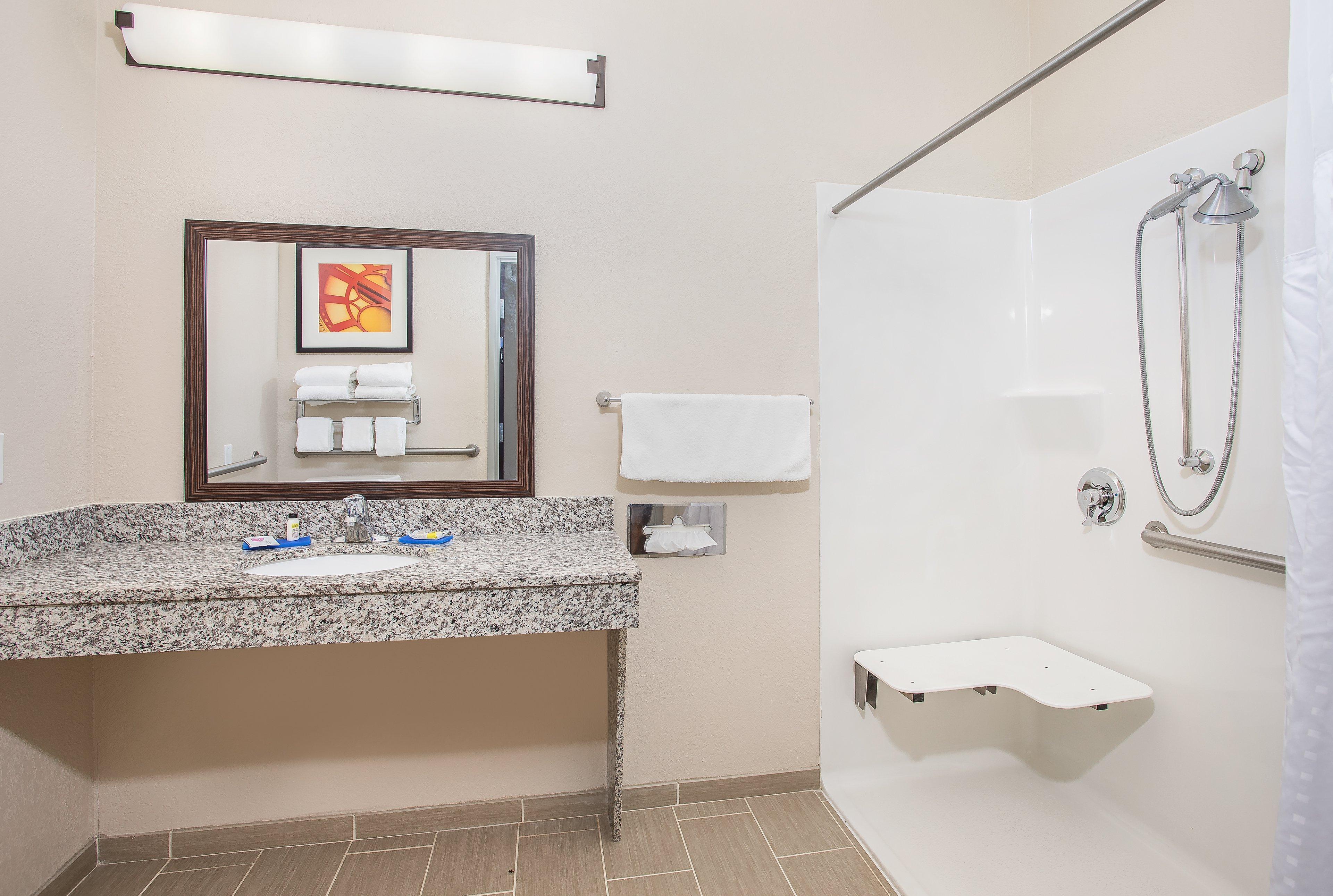 Holiday Inn Express Hotel & Suites Glasgow By Ihg Eksteriør bilde