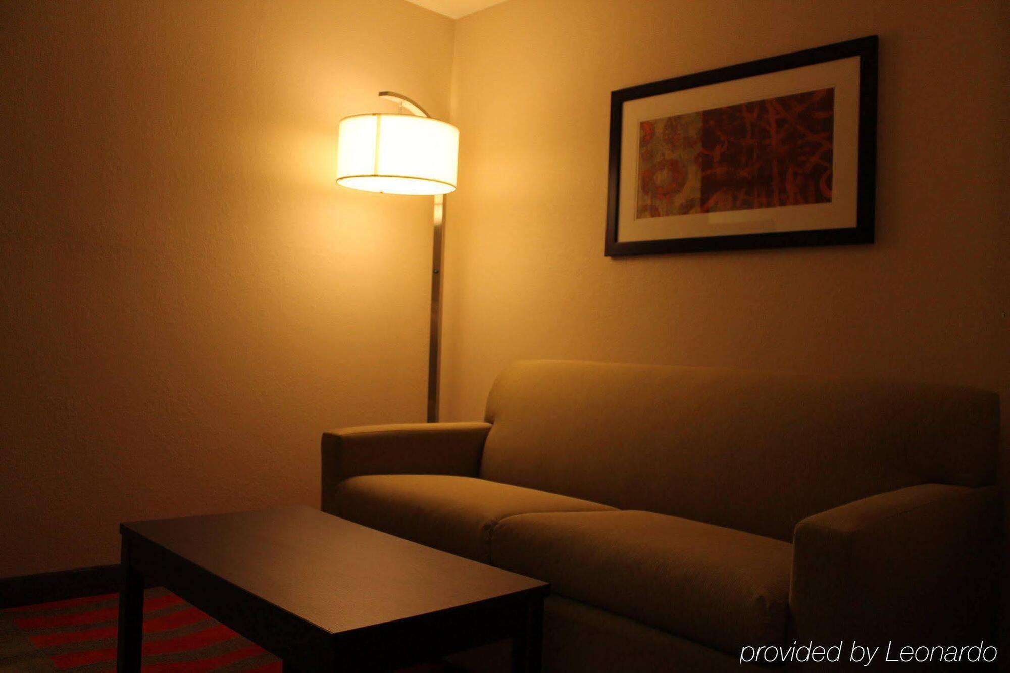 Holiday Inn Express Hotel & Suites Glasgow By Ihg Eksteriør bilde